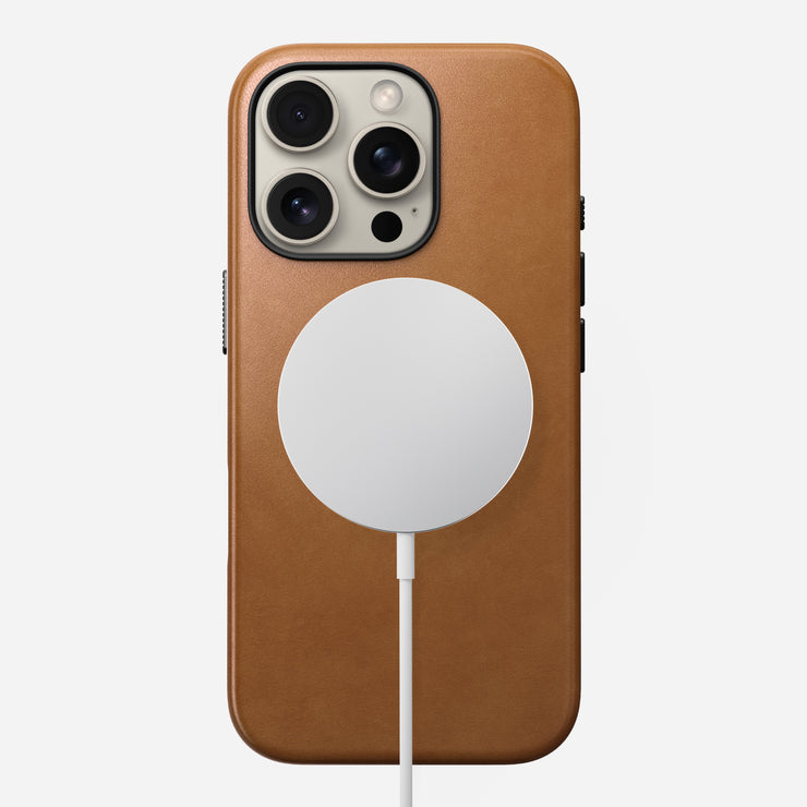 Traditional Leather Case - iPhone 16 Pro | English Tan - C | Nomad Leather