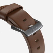 Modern Band - 46mm/49mm | Silver Hardware | Brown | Nomad Leather